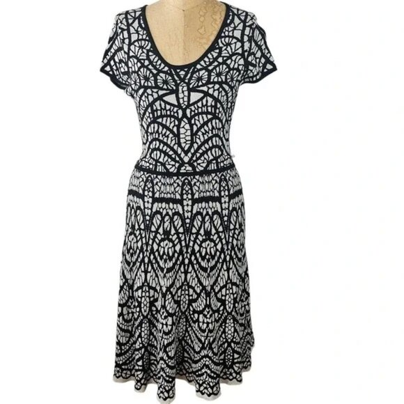 Carmen Marc Valvo Knit Fit & Flare Scoop Neck Midi Dress - Picture 1 of 7